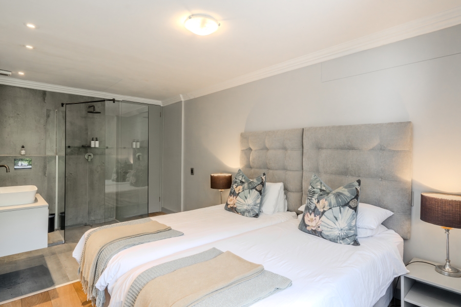 3 Bedroom Property for Sale in Camps Bay Western Cape